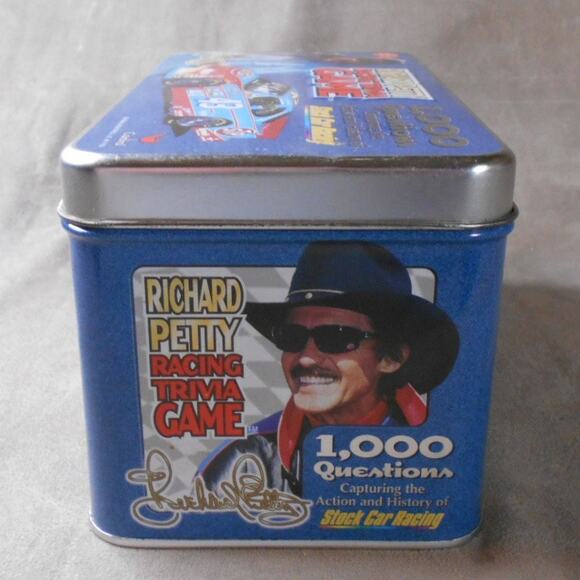 Vintage #43 Richard Petty Racing Trivia Game 1998 NASCAR Stock Car History - Picture 10 of 11